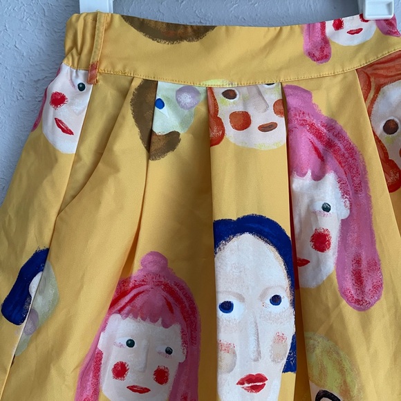 Unique Artistic Painted Faces Skirt - Picture 3 of 4